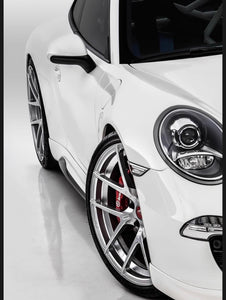 Special Edition Porsche 991 911 Carbon Side Skirts